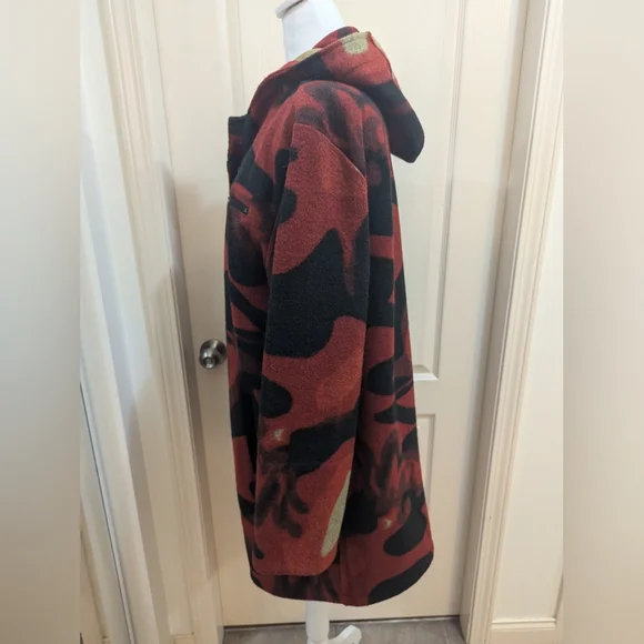 Unique multi colored hooded coat - Picture 4 of 9